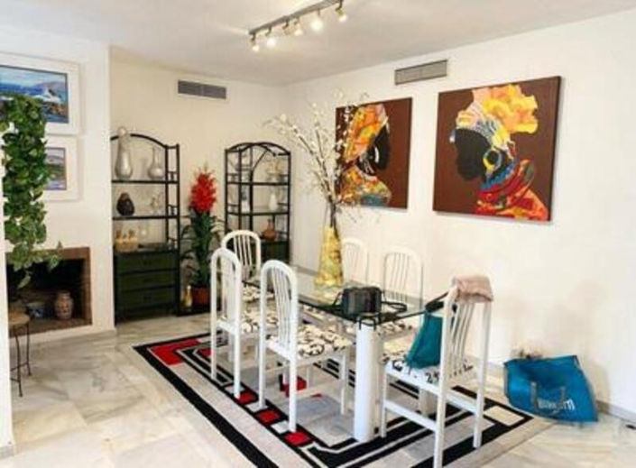 Image No.7-5 Bed Apartment for sale