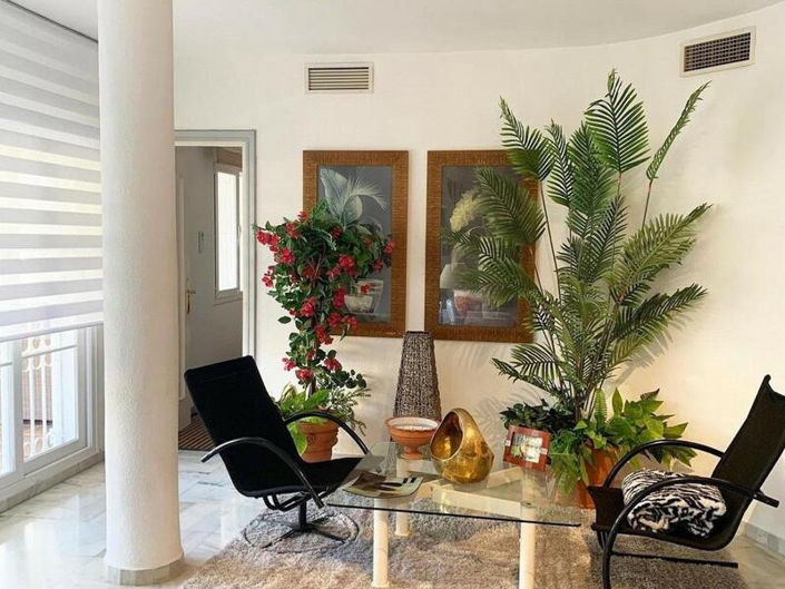 Image No.8-5 Bed Apartment for sale