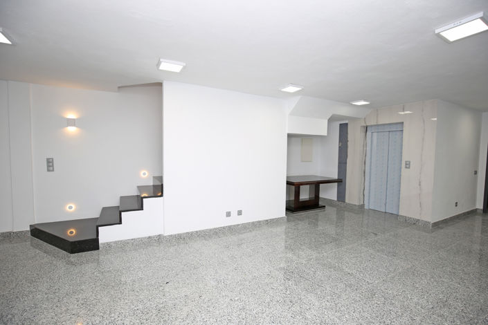 Image No.7-Maison de ville de 5 chambres à vendre à Marbella