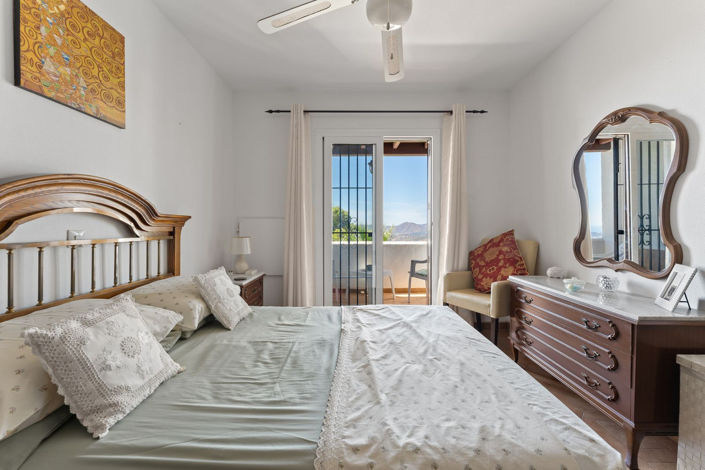 Image No.2-Maison de ville de 2 chambres à vendre à Mijas