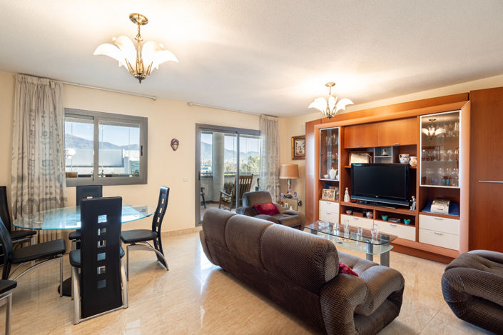 Image No.3-3 Bed Apartment for sale