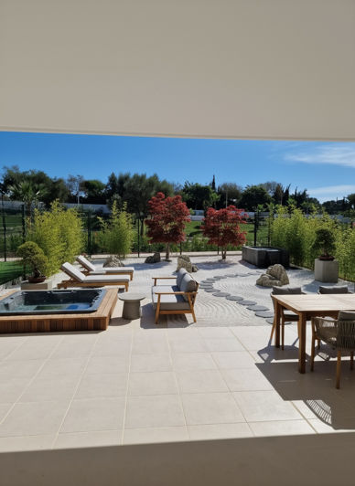 Image No.35-2 Bed Property for sale