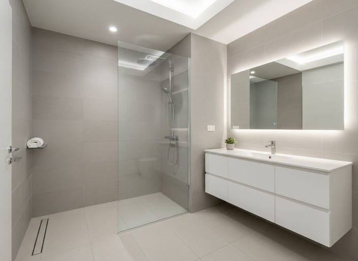 Image No.7-2 Bed Property for sale