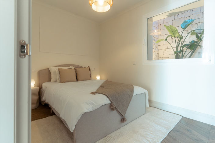 Image No.35-4 Bed Townhouse for sale