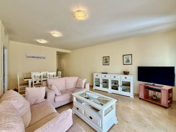 b98le8d7m9k3degpefzhs0lif8u4xzvzhwxtmggyekxx9