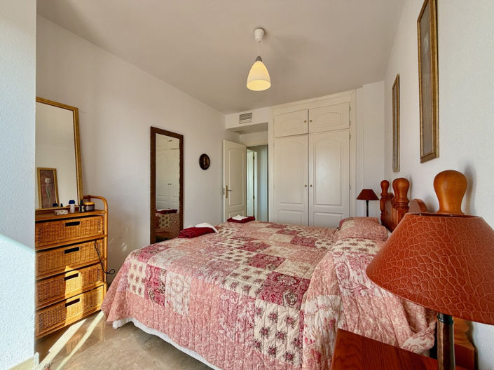 Image No.30-3 Bed Penthouse for sale