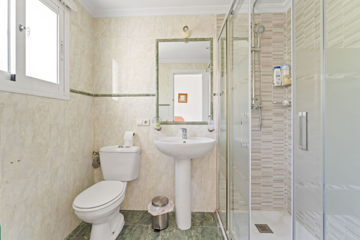 Image No.23-2 Bed Duplex for sale