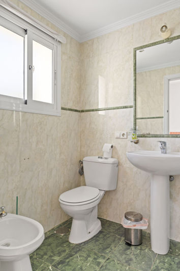 Image No.24-2 Bed Duplex for sale