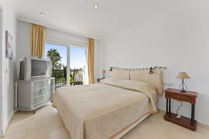 Image No.28-2 Bed Duplex for sale