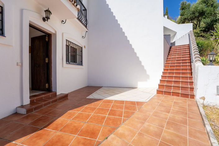 Image No.35-2 Bed Duplex for sale