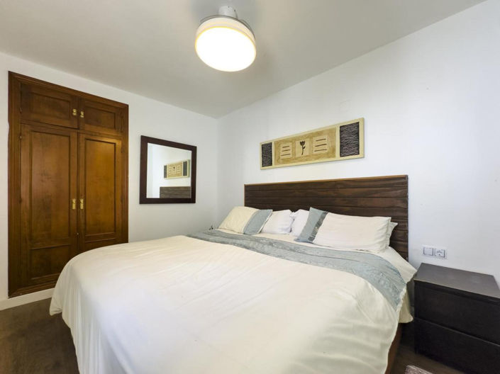 Image No.17-3 Bed Townhouse for sale