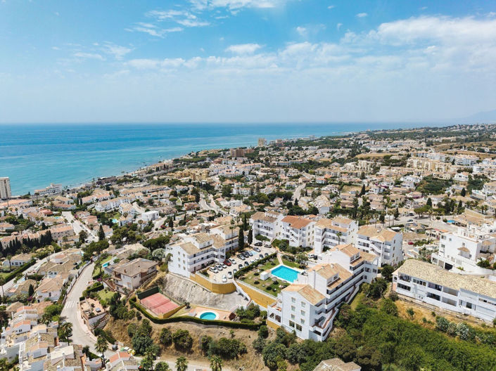 Image No.11-1 Bed Property for sale