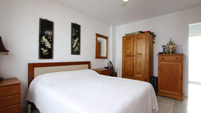 Image No.6-1 Bed Property for sale