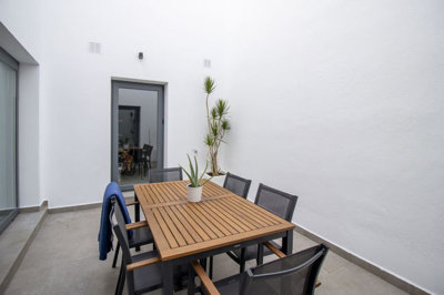 b98le8d7m9k3degpefzhs0lif8u4xzvzhwxtmggyekxx9