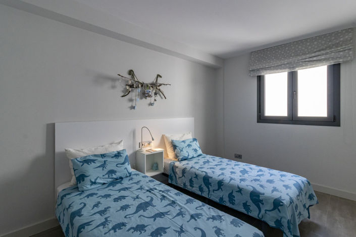 Image No.20-3 Bed Townhouse for sale