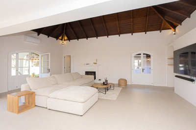 b98le8d7m9k3degpefzhs0lif8u4xzvzhwxtmggyekxx9