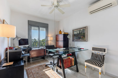 b98le8d7m9k3degpefzhs0lif8u4xzvzhwxtmggyekxx9