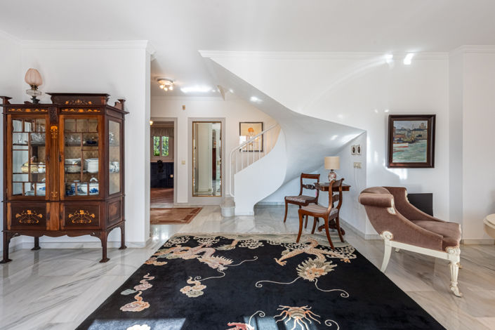 Image No.9-3 Bed House for sale