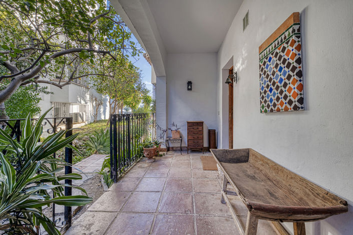 Image No.10-5 Bed Duplex for sale