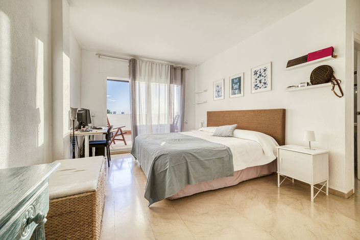 Image No.17-5 Bed Duplex for sale