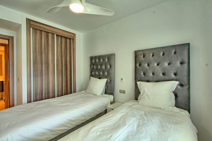 Image No.15-3 Bed Apartment for sale