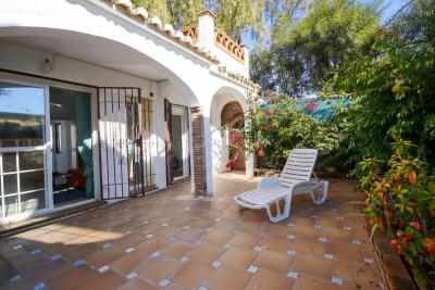 2-5bd7b9d04b45e33852eaf0ec6670150d