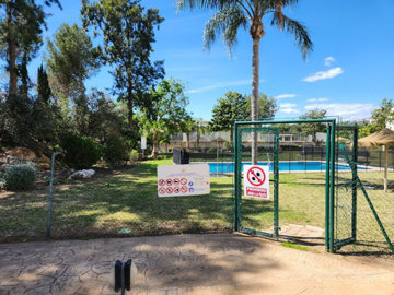 b98le8d7m9k3degpefzhs0lif8u4xzvzhwxtmggyekxx9