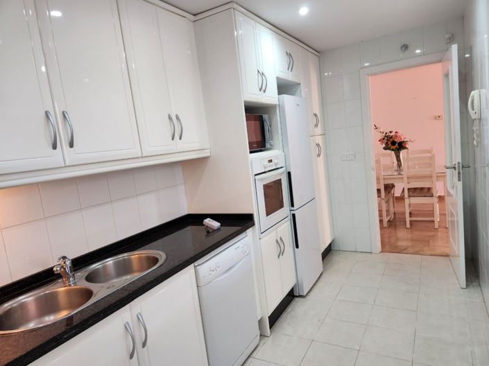 Image No.27-2 Bed Apartment for sale