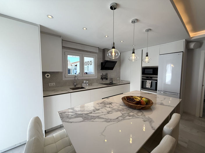 Image No.9-3 Bed Penthouse for sale