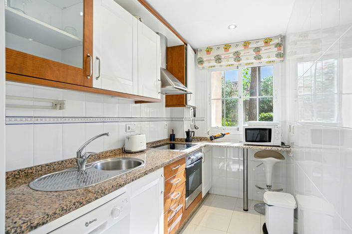 Image No.16-2 Bed Apartment for sale