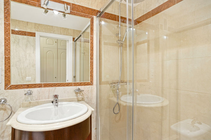 Image No.19-2 Bed Apartment for sale