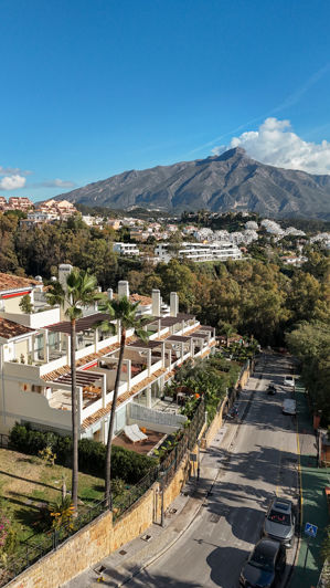 Image No.8-3 Bed Apartment for sale