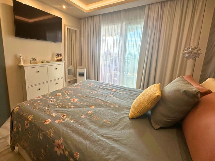 Image No.25-2 Bed Apartment for sale