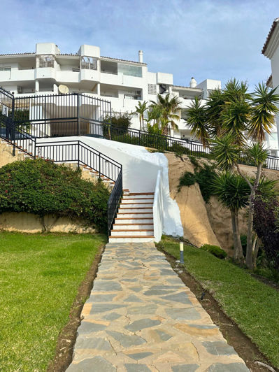 Image No.5-2 Bed Apartment for sale