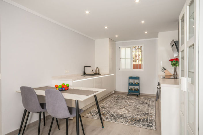 Image No.10-2 Bed Apartment for sale