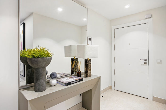 Image No.30-3 Bed Property for sale