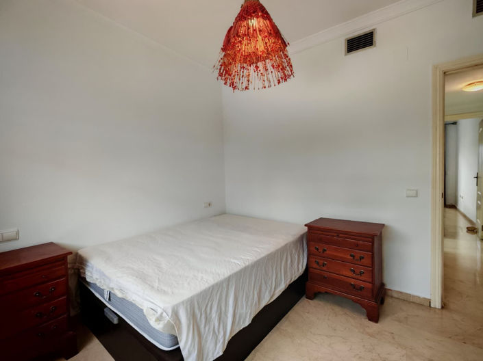 Image No.13-3 Bed Apartment for sale