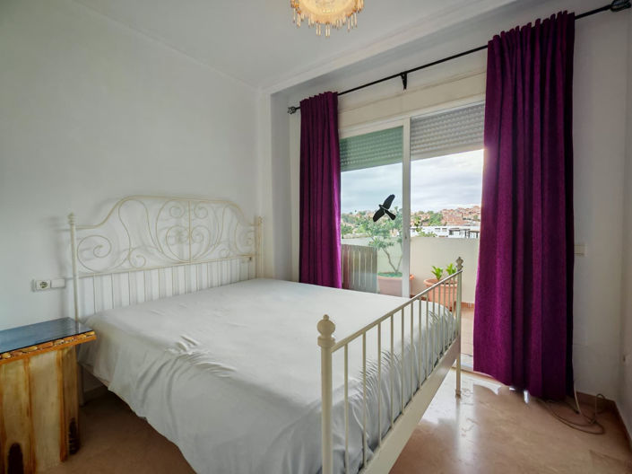 Image No.14-3 Bed Apartment for sale