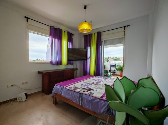 Image No.20-3 Bed Apartment for sale