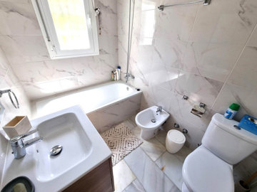 b98le8d7m9k3degpefzhs0lif8u4xzvzhwxtmggyekxx9