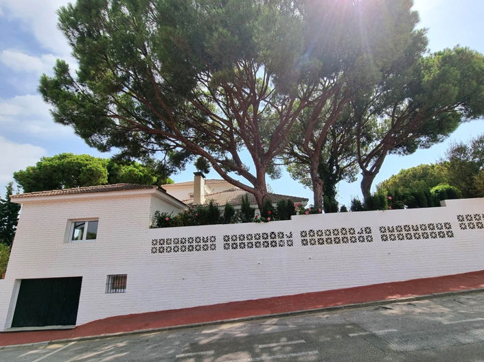 Image No.21-3 Bed Villa for sale