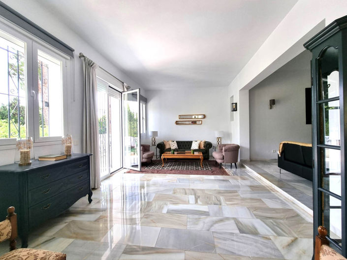 Image No.5-3 Bed Villa for sale