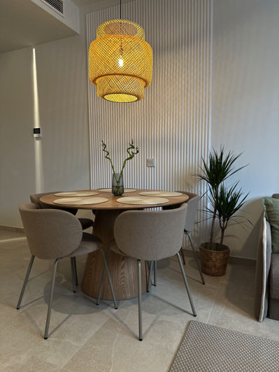 Image No.33-2 Bed Property for sale