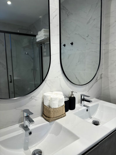 Image No.6-2 Bed Property for sale