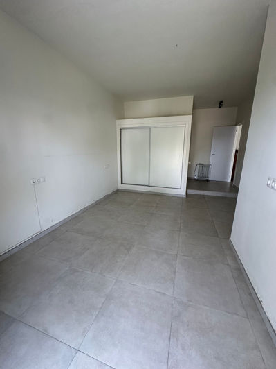 Image No.4-2 Bed Property for sale