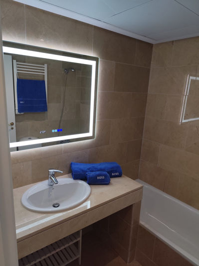 Image No.39-2 Bed Apartment for sale