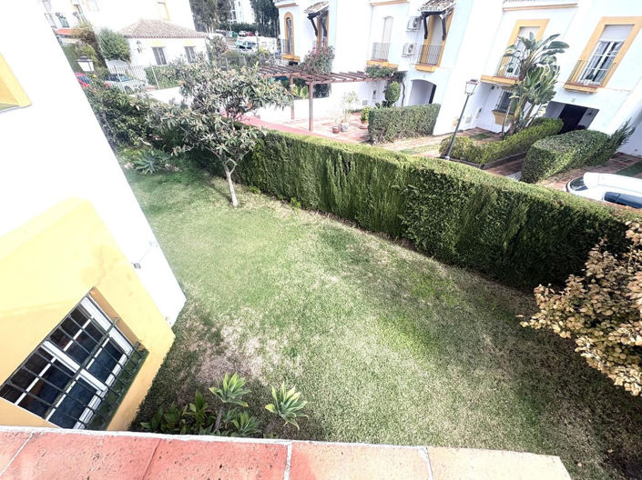 Image No.10-5 Bed House for sale