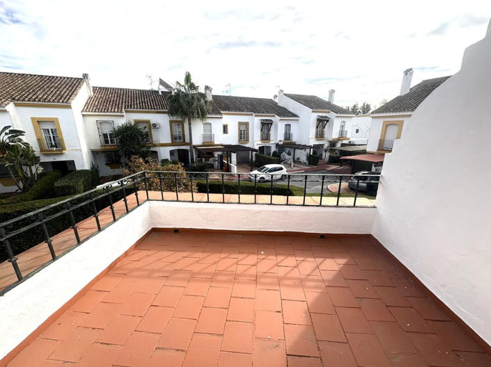 Image No.19-5 Bed House for sale