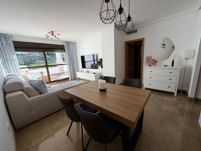 Image No.9-Appartement de 2 chambres à vendre à Estepona