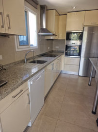 b98le8d7m9k3degpefzhs0lif8u4xzvzhwxtmggyekxx9